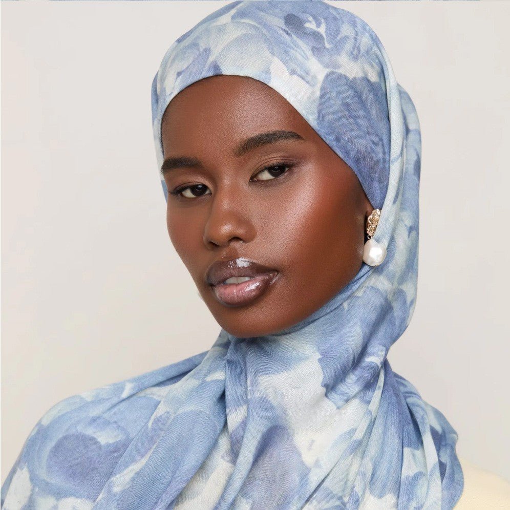Hijab Blossom Watercolor – Foulard polyvalent et doux (MH163)