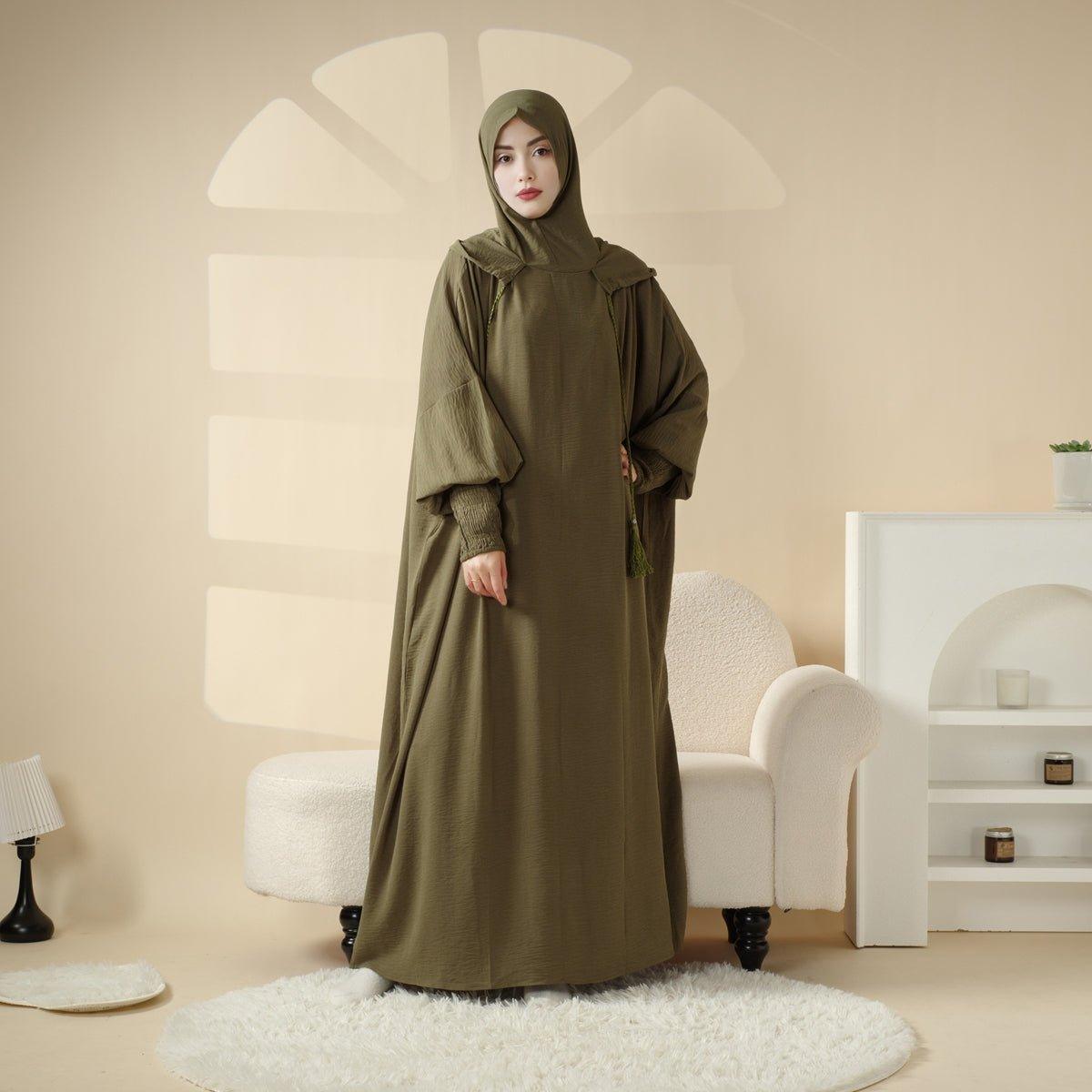 Jilbab Uni et Élégant à Capuche | Jilbab en Crêpe avec Capuche Intégrée (MJ015)