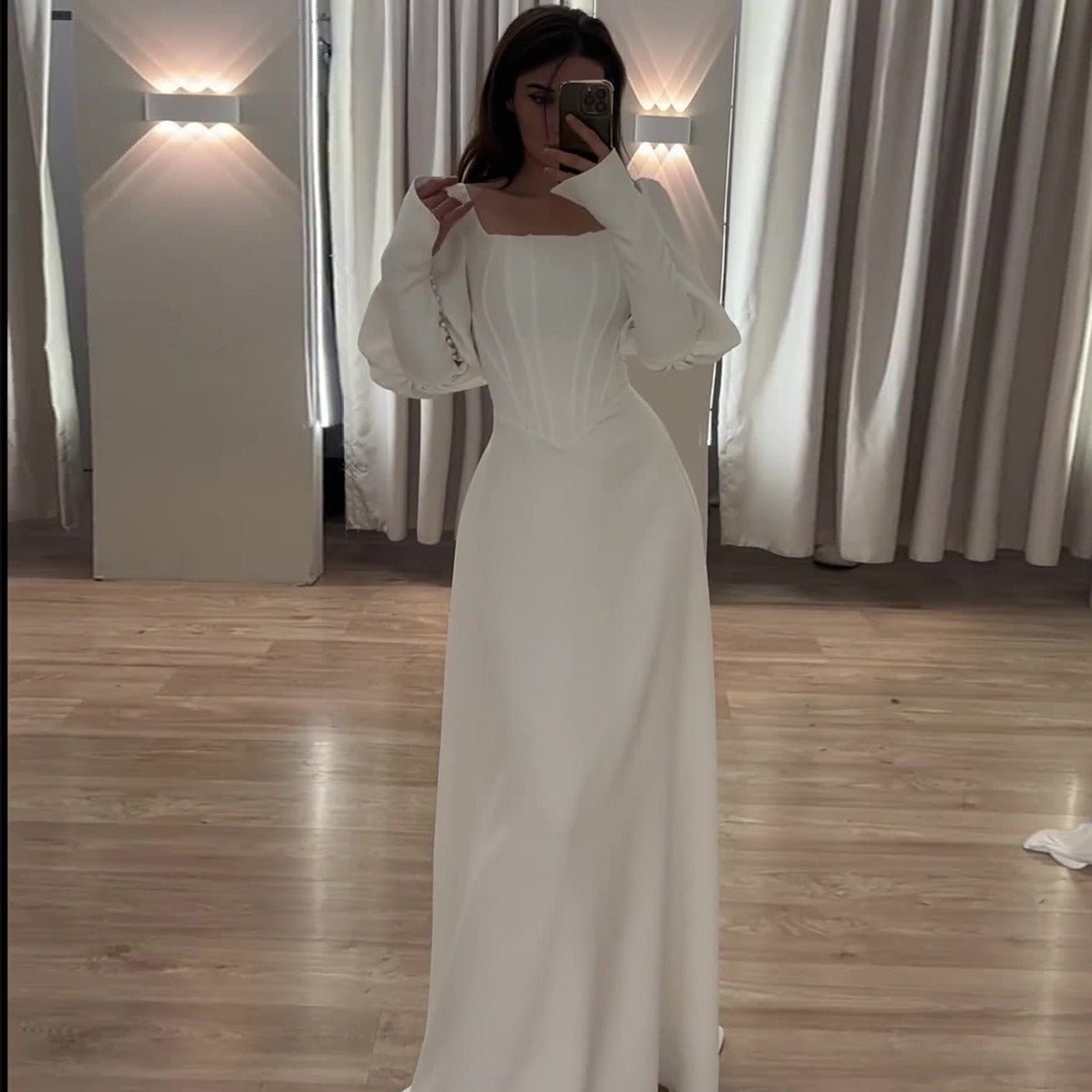 Élégante robe abaya modeste à col carré, manches longues bouffantes, blanche (MA228)