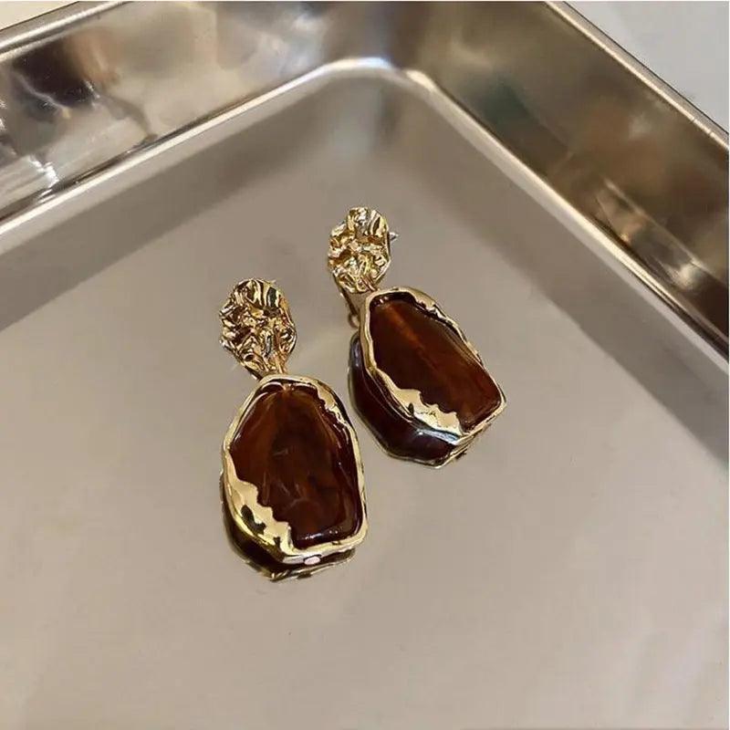 MAC065 Boucles d'oreilles pendantes Needle en acrylique, géométrie vintage