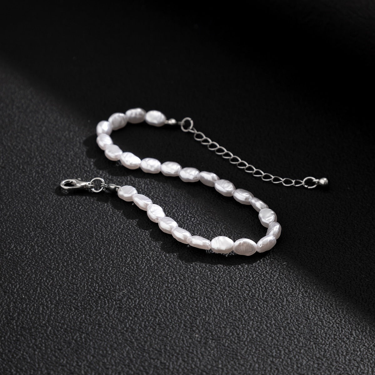 Bracelet Baroque en Perles d'Eau Douce Irrégulières avec Fermoir en Argent (MAC252)
