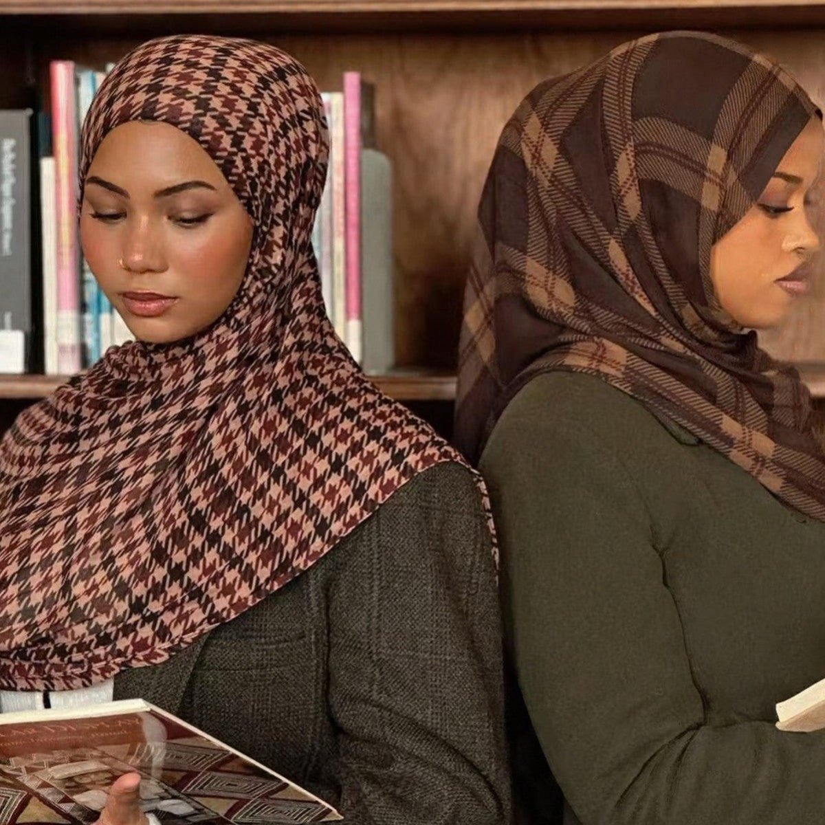 Écharpe Hijab à Motif Tartan et Pied-de-poule (MH213)