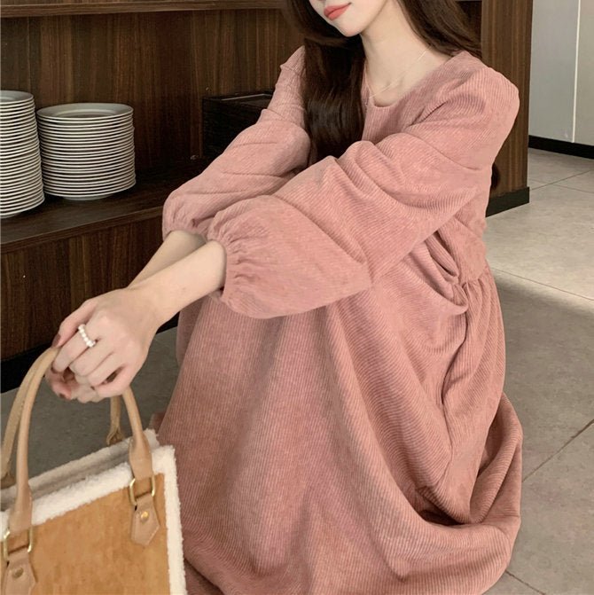 Robe Maxi en Velours Côtelé Français à Manches Lanterne | Robe Froncée à Poignets Élastiques (MS206)