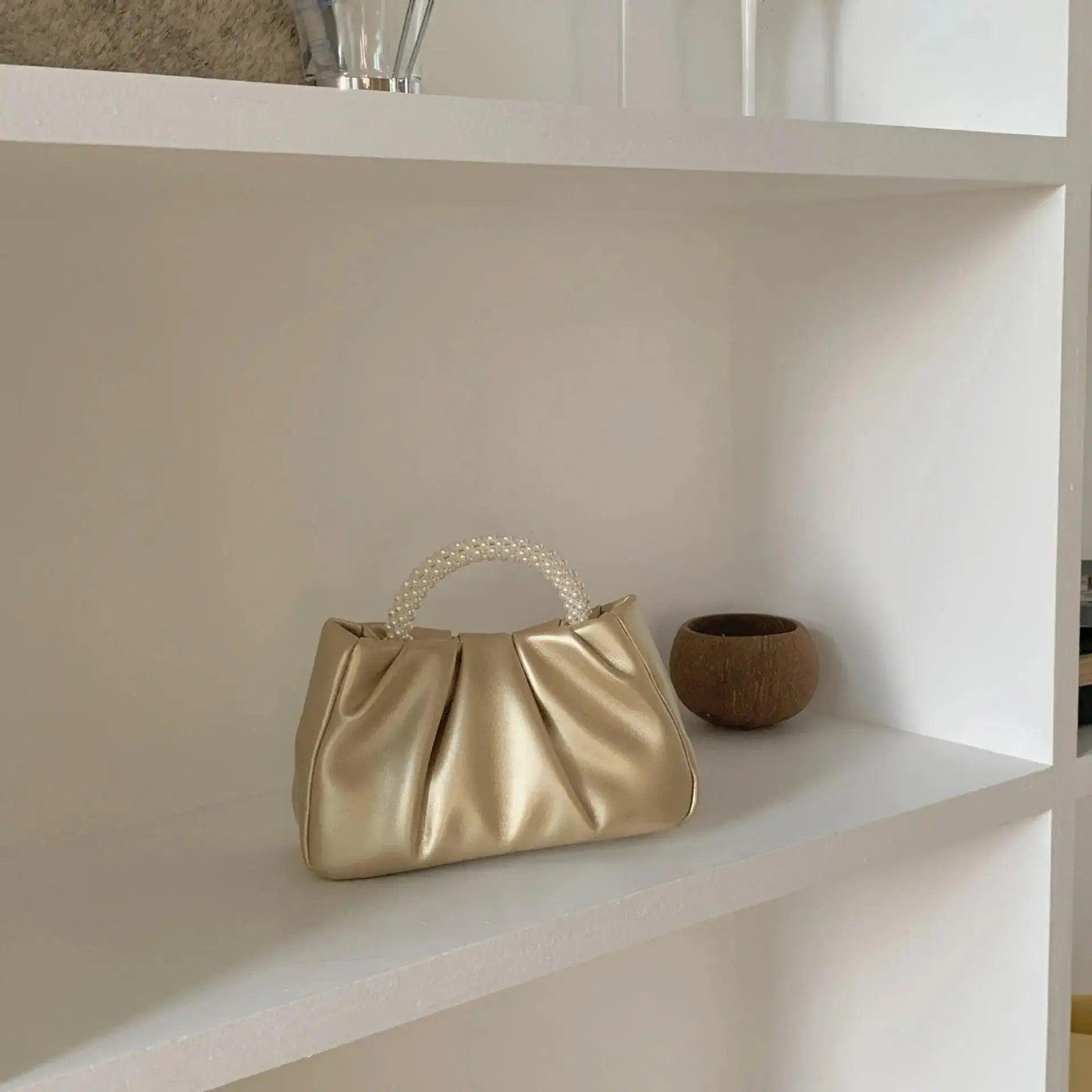 MAC062 Pochette de soirée en cuir souple avec perles