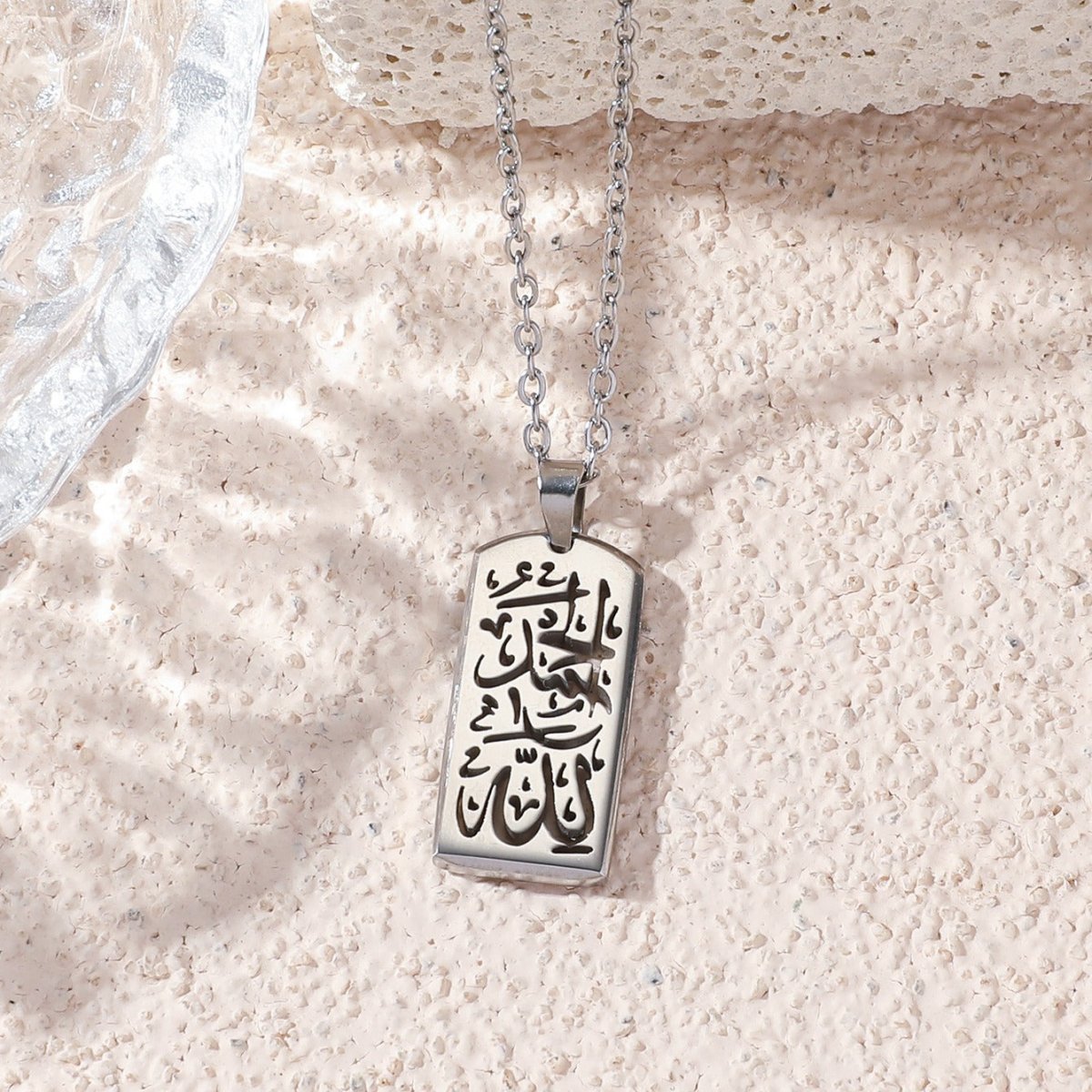 Collier pendentif rectangulaire polyvalent haut de gamme à lettre (MAC228) (AVEC BOÎTE CADEAU)