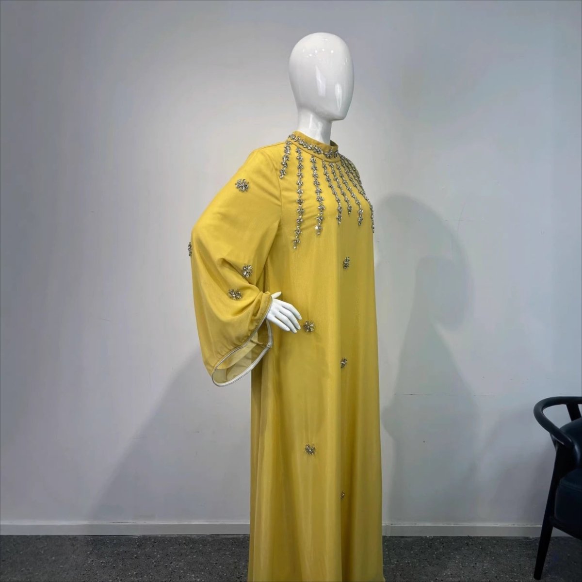 Abaya chauve-souris parsemée de strass (MA419)