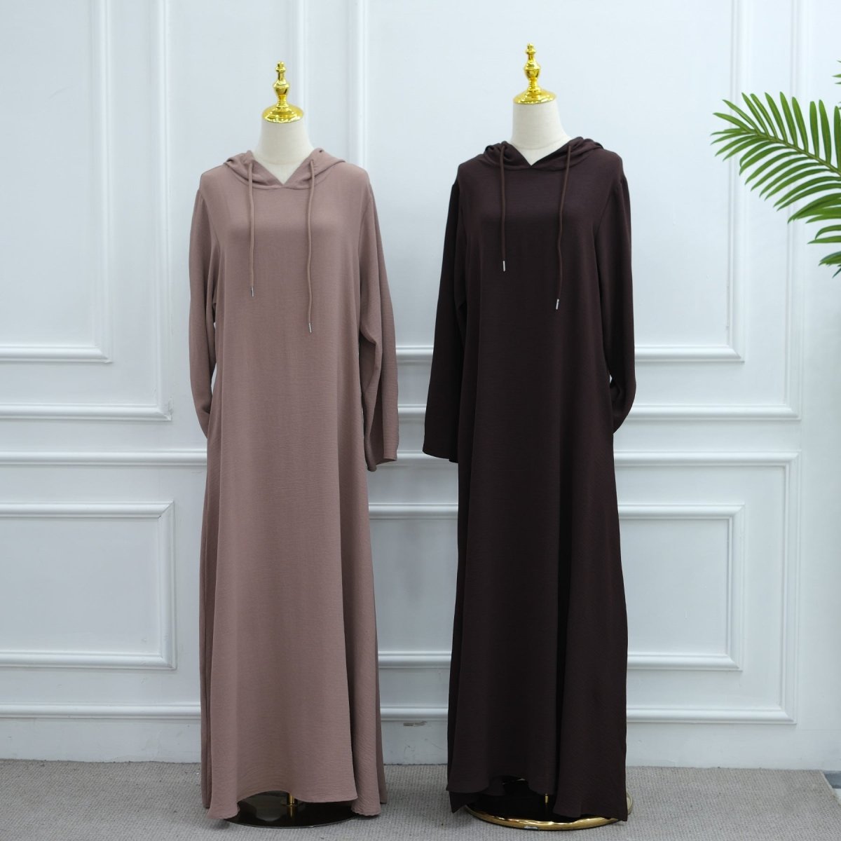 Robe à capuche froissée en soie glacée avec poches (MA393)