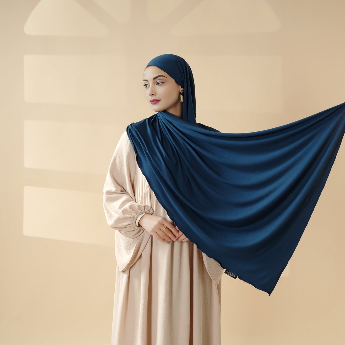 Hijab Parfait pour l'Aïd : Long Foulard en Jersey Modal Premium – Doux, Respirant & Élégant (MH105)