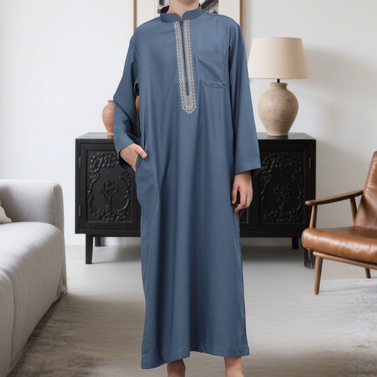 Djellaba brodée pour garçons musulmans avec poches (MKB013)