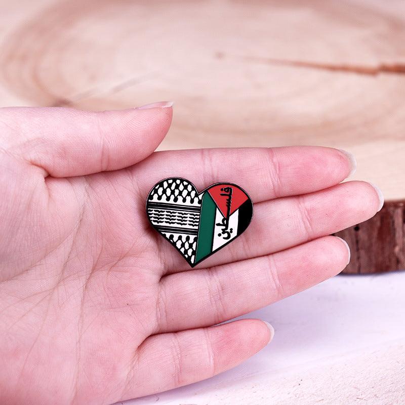 Broche badge émaillée MAC114 Palestine Keffiyeh Cœur