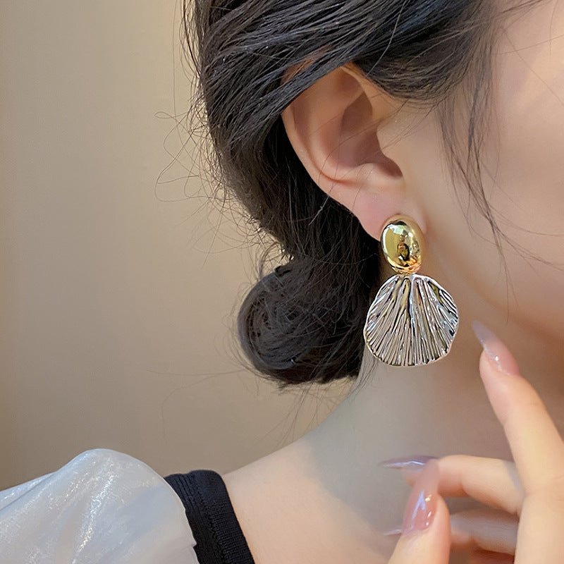 Boucles d'oreilles pendantes texturées artisanales Everyday Chic (MAC323)
