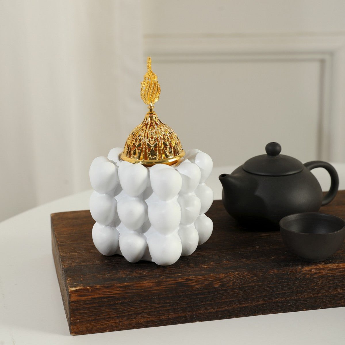 Brûleur d'encens cube décoratif en résine en forme de cœur (MAC401)