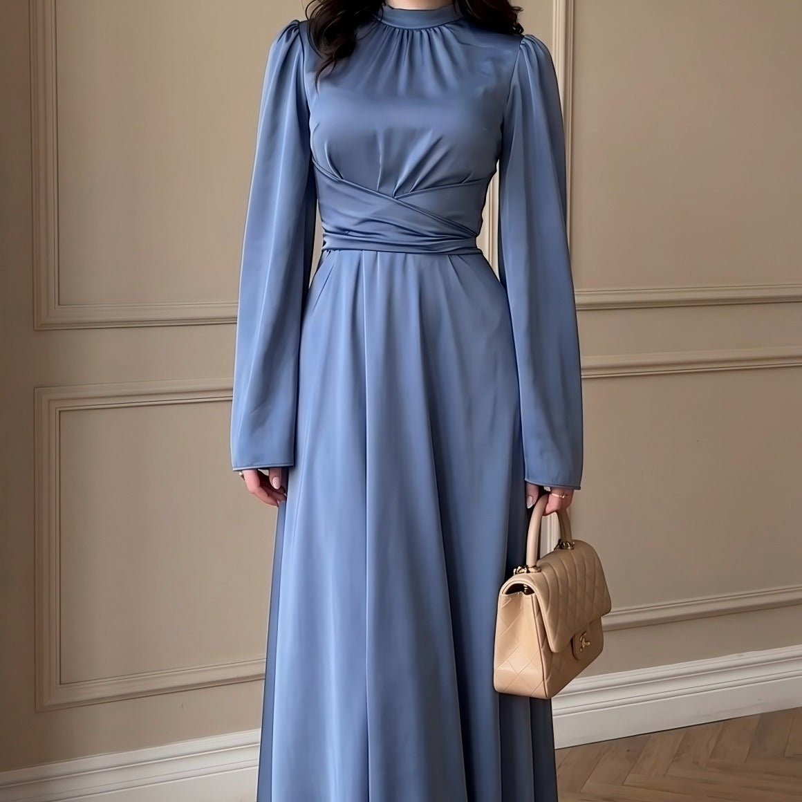Robe Maxi en Satin à Col Croisé Drapé (MS445)