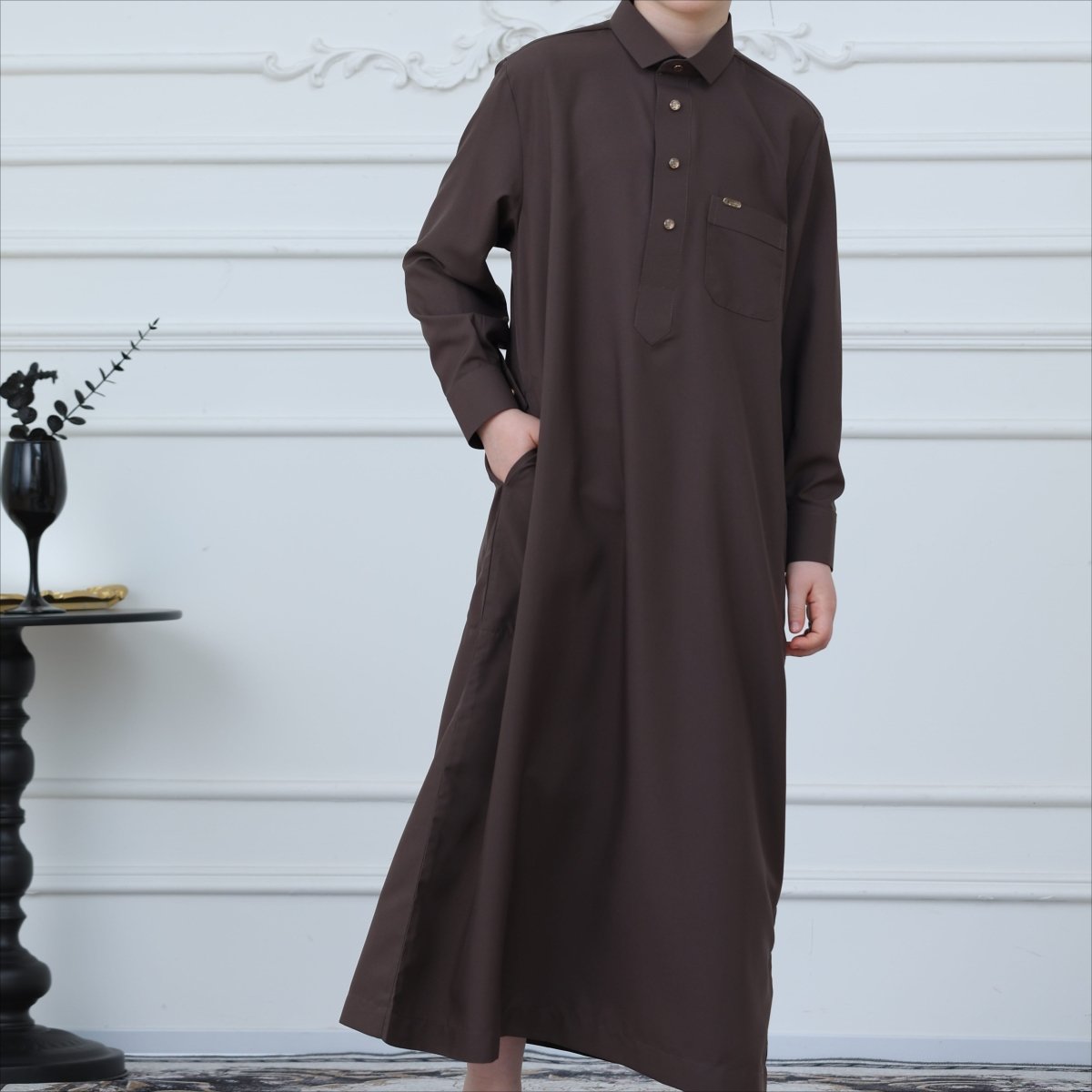 Qamis classique pour garçon avec col et poches (MKB024)
