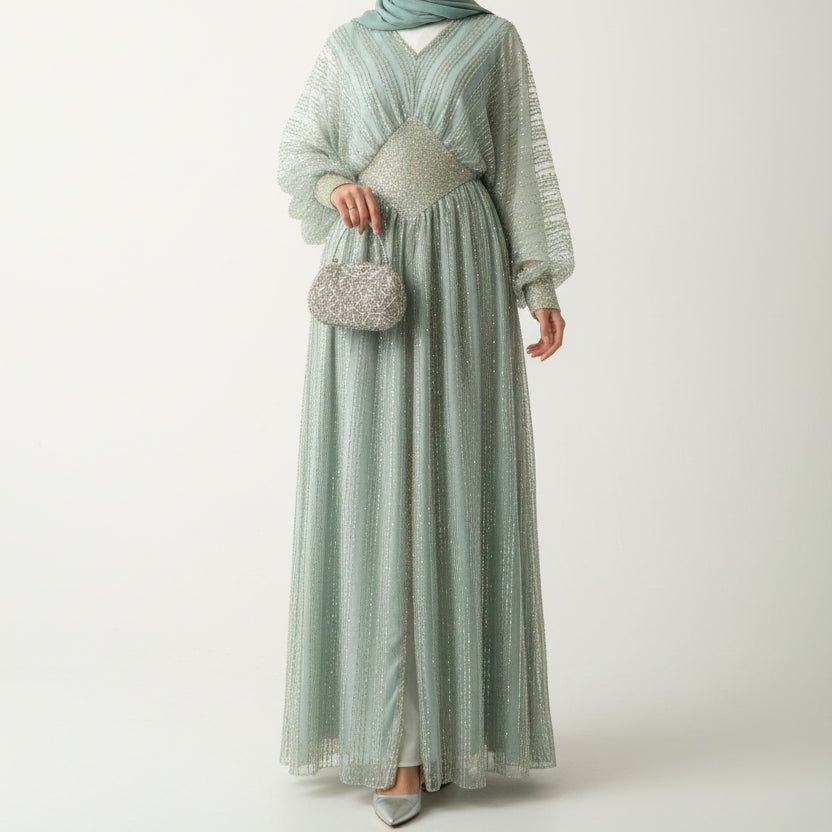 Abaya élégante ornée de cristaux à taille marquée (MA391)