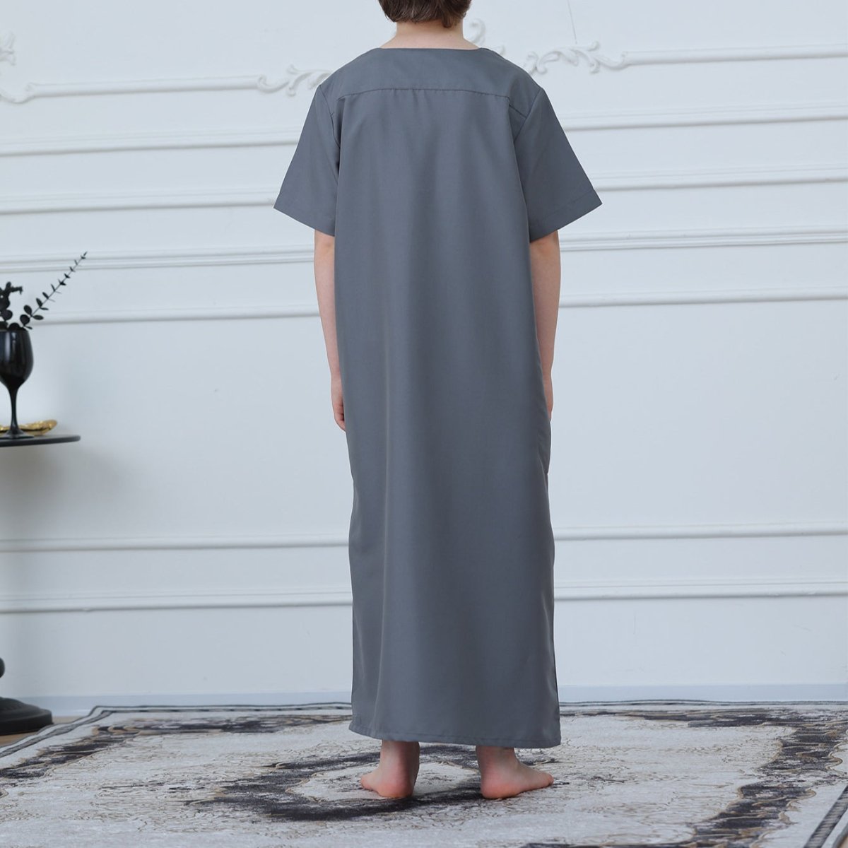 Qamis brodé pour garçon avec poches latérales (MKB031)