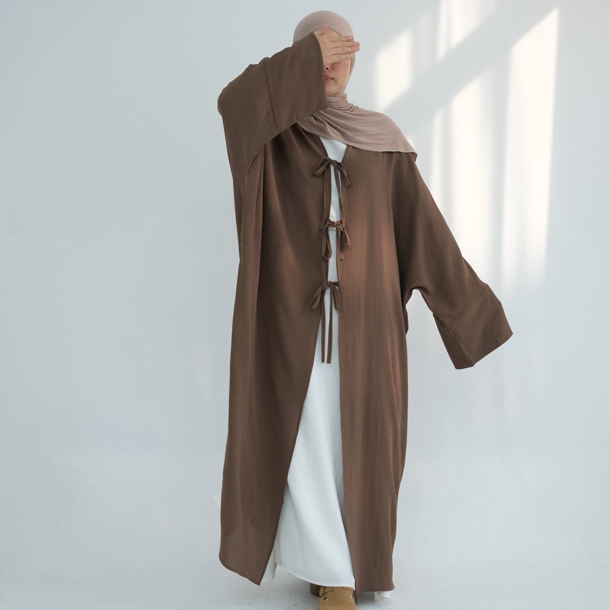 Kimono Abaya Ouvert Ample à Lacets (MOA107)