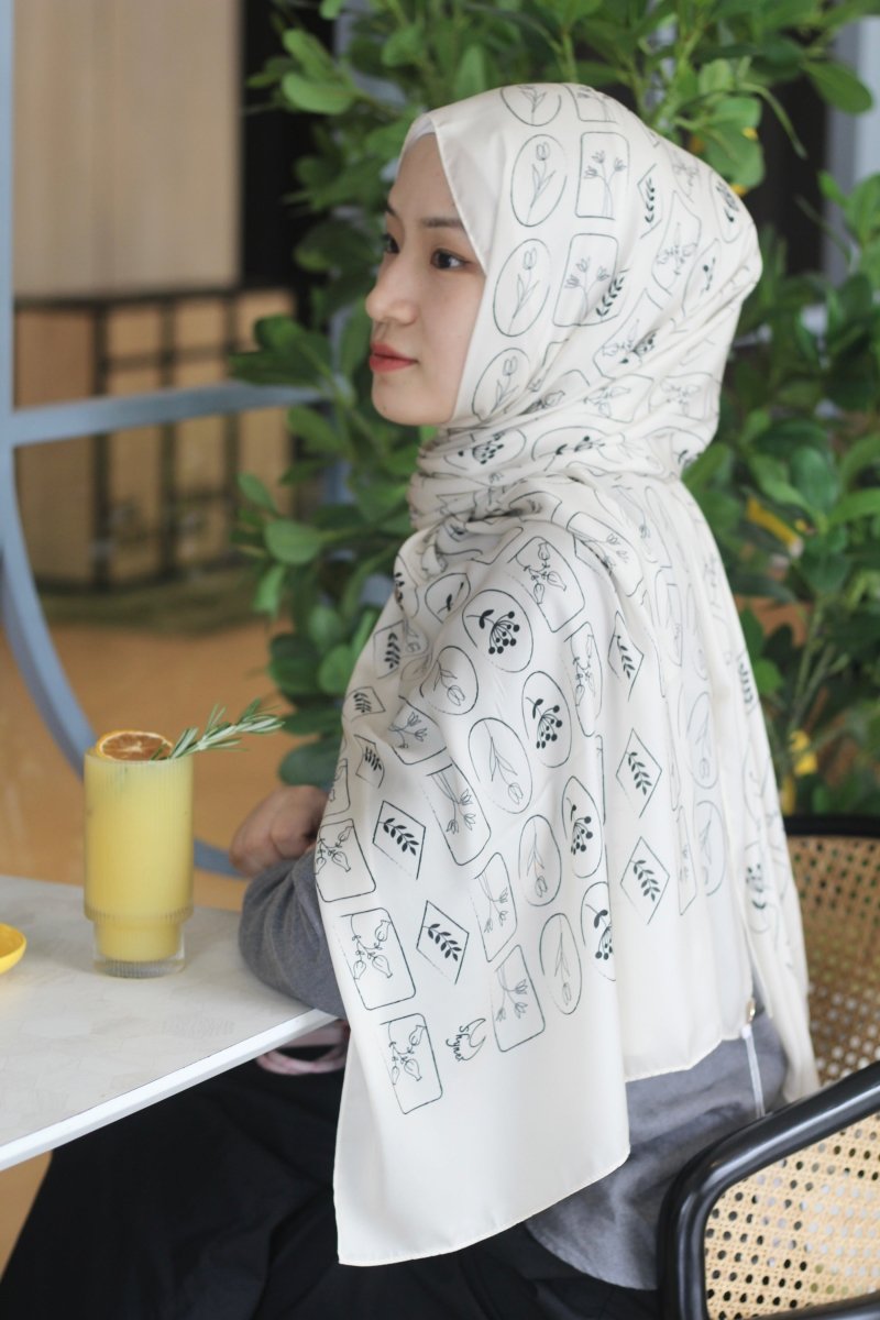 Hijab Imprimé Minimaliste Polyvalent (MH090)