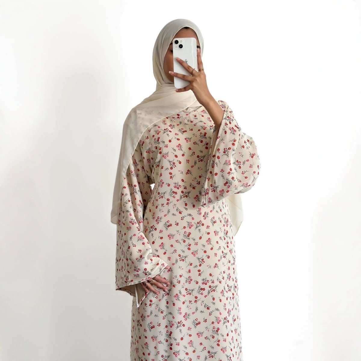 Robe Maxi à Manches Évasées et Motif Floral (MS490)