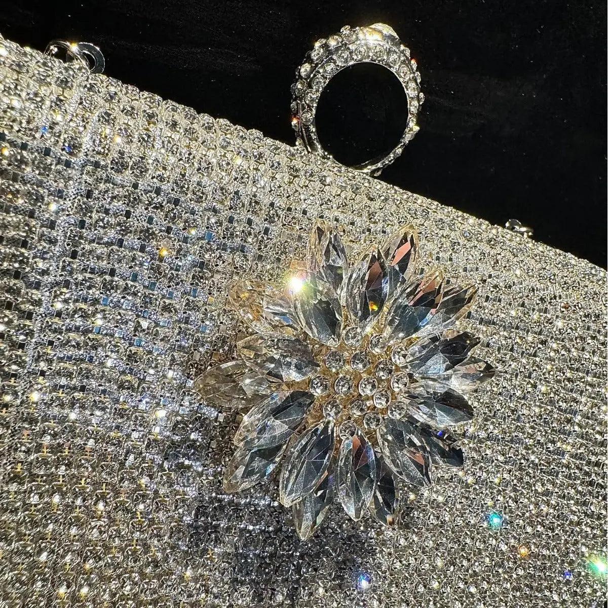 MAC056 Pochette de soirée à pompon, sac à main de luxe orné de strass, pour soirée et bal de promo, avec chaîne amovible
