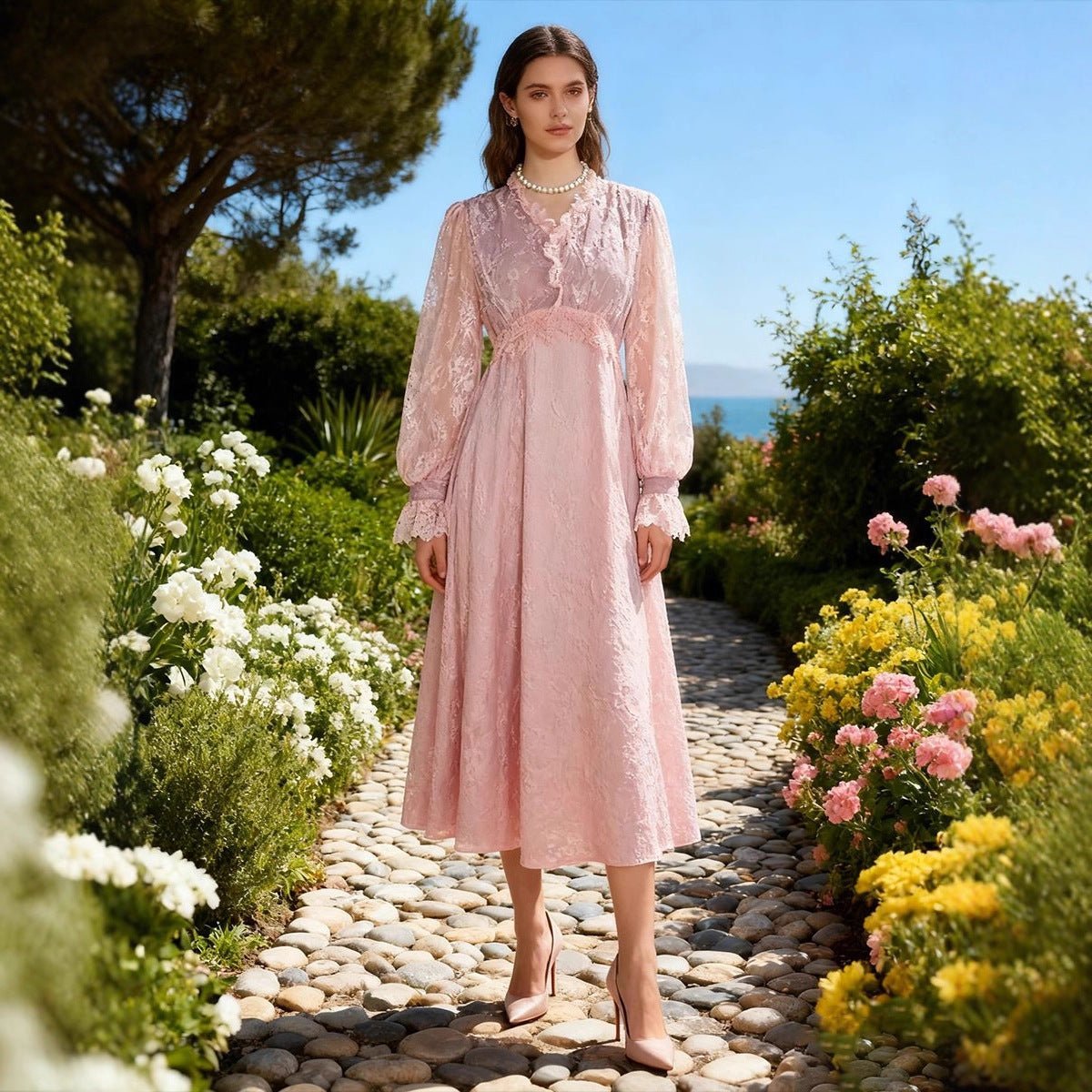 Robe Maxi Col en V en Dentelle Française (MS361)