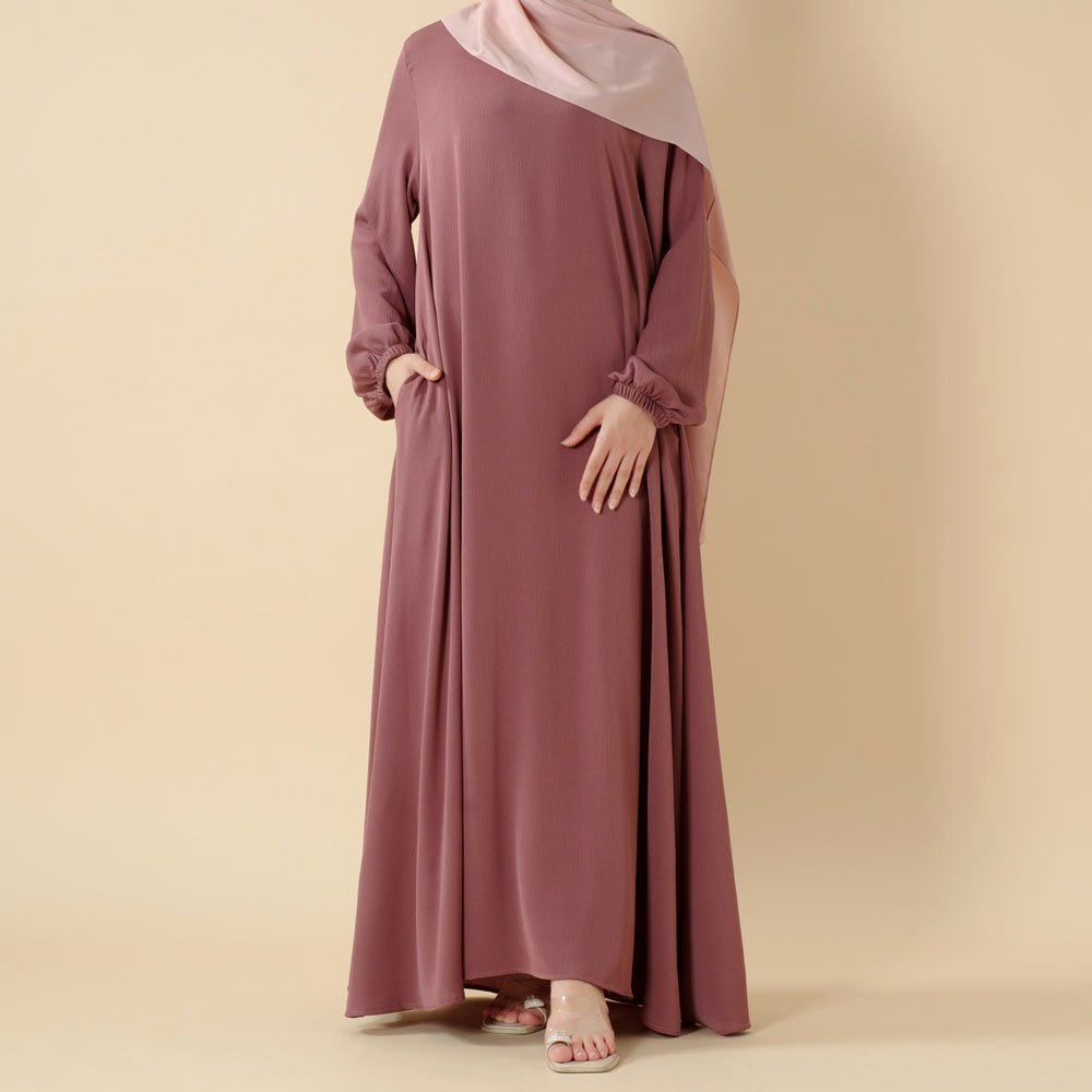 Abaya Premium en Nida Modest Luxury | Abaya Zoom Coupe Parapluie Été (UKMA233)