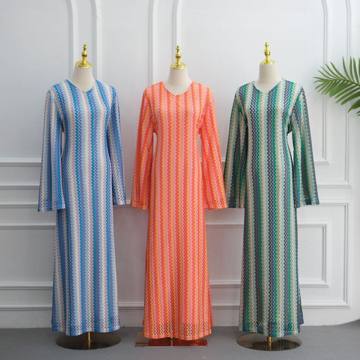 Robe Maxi à Manches Évasées Jacquard Arc-en-ciel (MS486)