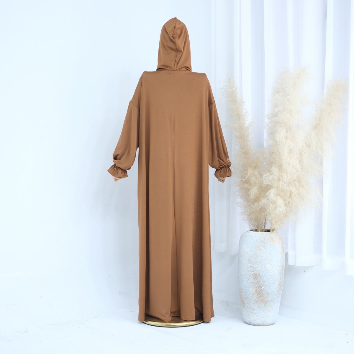Collection d'Abayas Casual à Capuche Modest | Robes Ton sur Ton avec Manches Bouffantes (MJ021)