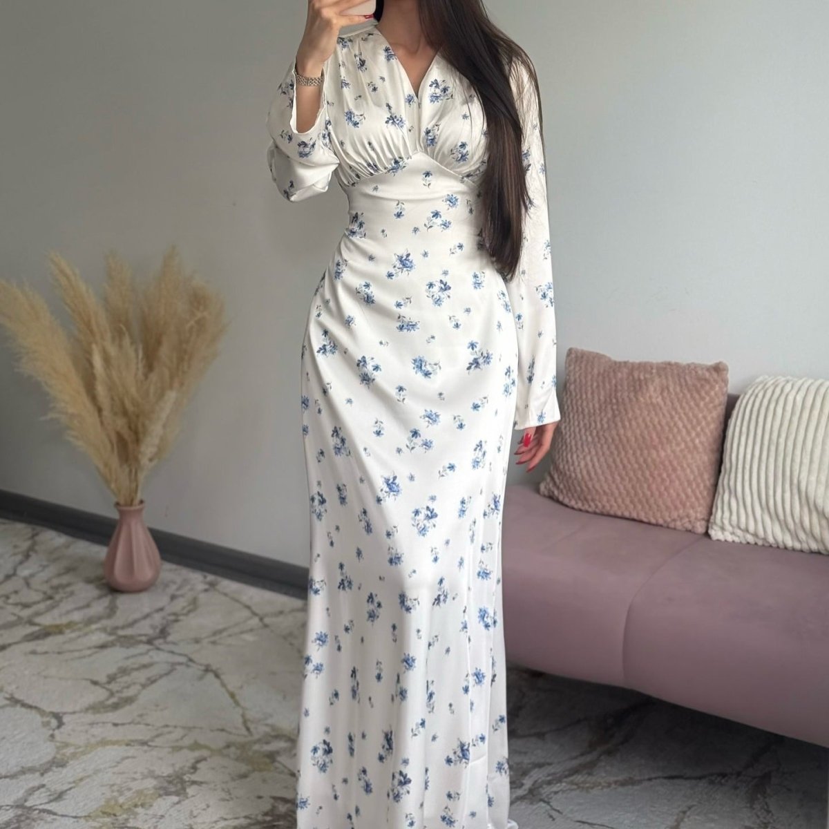 Robe longue en satin imprimé floral avec col en V (MS378)