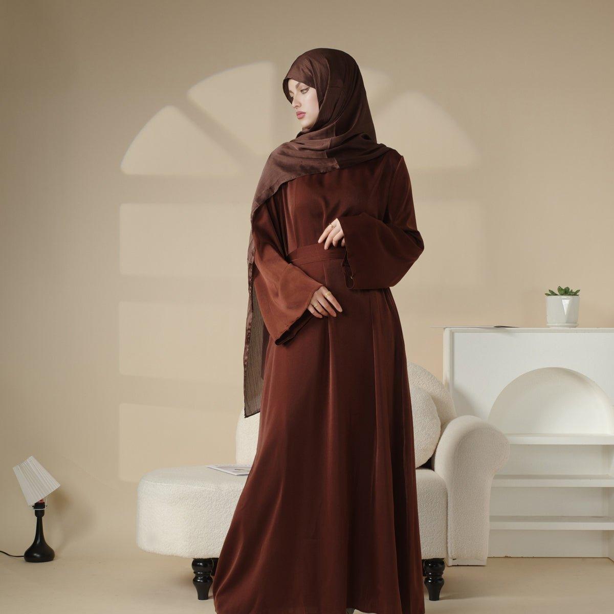 Abaya en satin unie à double poche et boutons dissimulés (MA030)