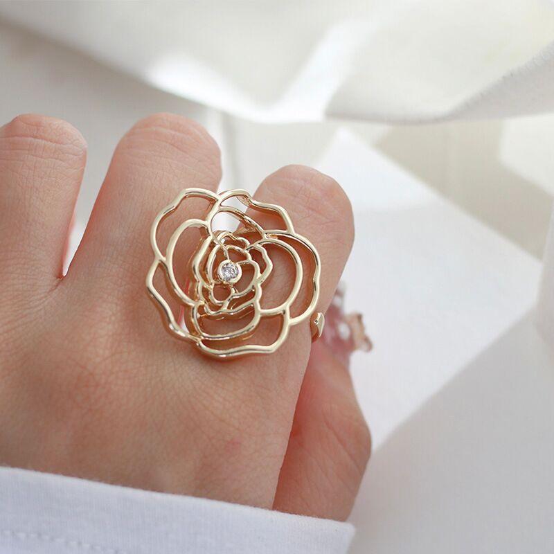 Bague MAC046 Camélia Ajouré Ajustable avec Diamants