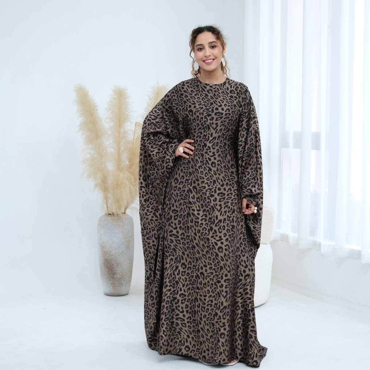 Robe Maxi Imprimé Léopard à Manches Chauve-Souris (MA450)