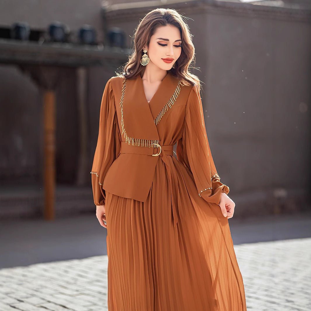 Robe Maxi Plissée à Col en V Perlée à la Main | Robe à Cristaux avec Manches Bouffantes (MS212)
