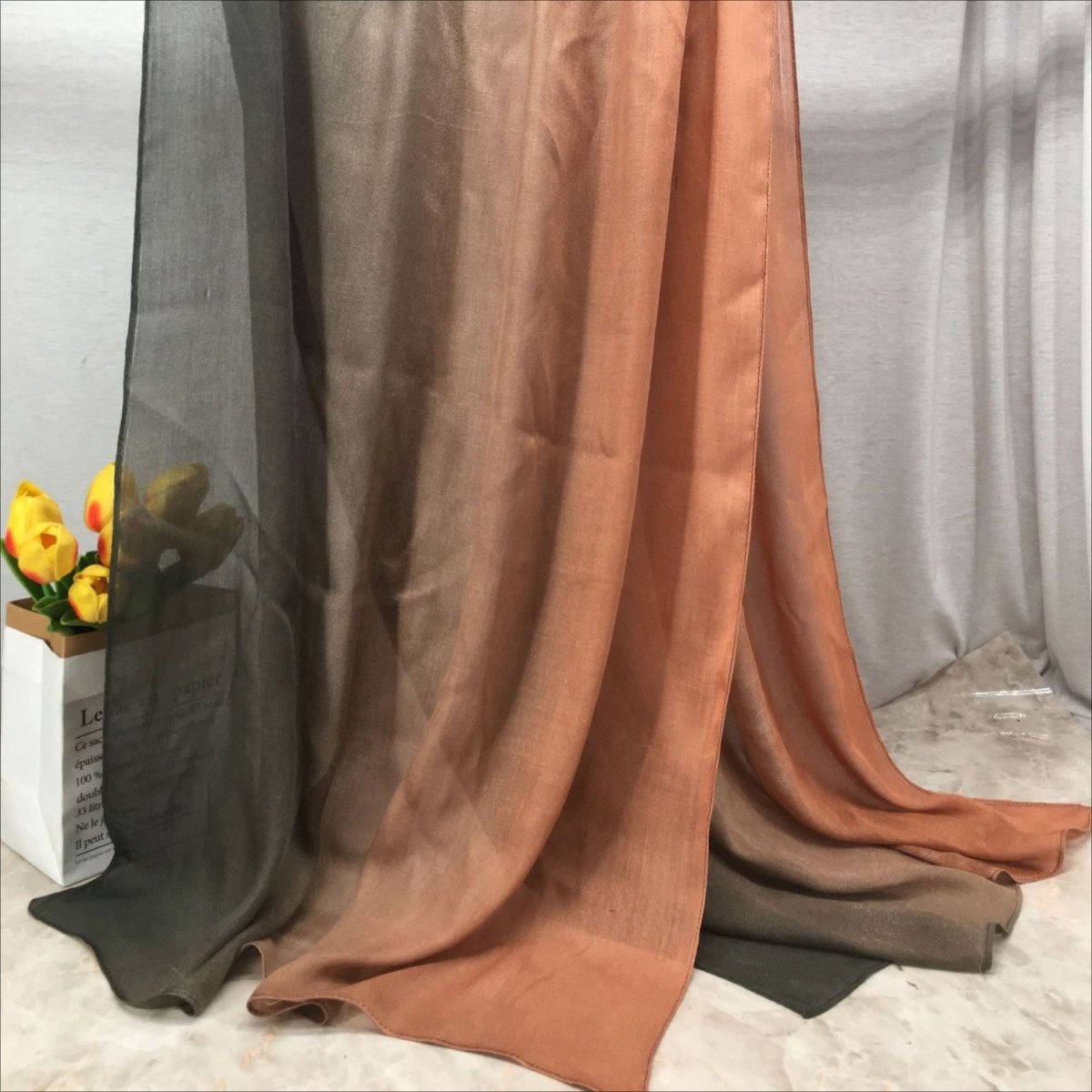 Foulard Hijab Léger et Respirant à Effet Dégradé (MH194)
