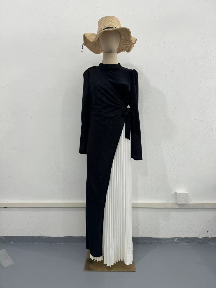 Robe Abaya élégante à col montant et manches longues, en noir et blanc, plissée avec empiècements et épaules bouffantes (MA195)