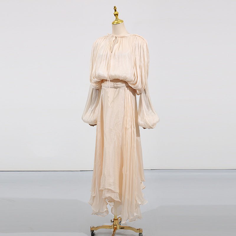 Robe blousante en satin avec col à nouer (MS354)