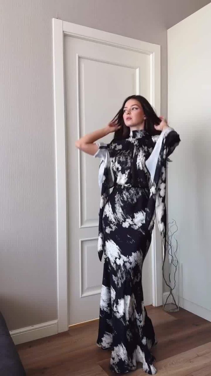 Robe longue de printemps en satin imprimé, coupe slim, à lacets et design asymétrique (MA162)