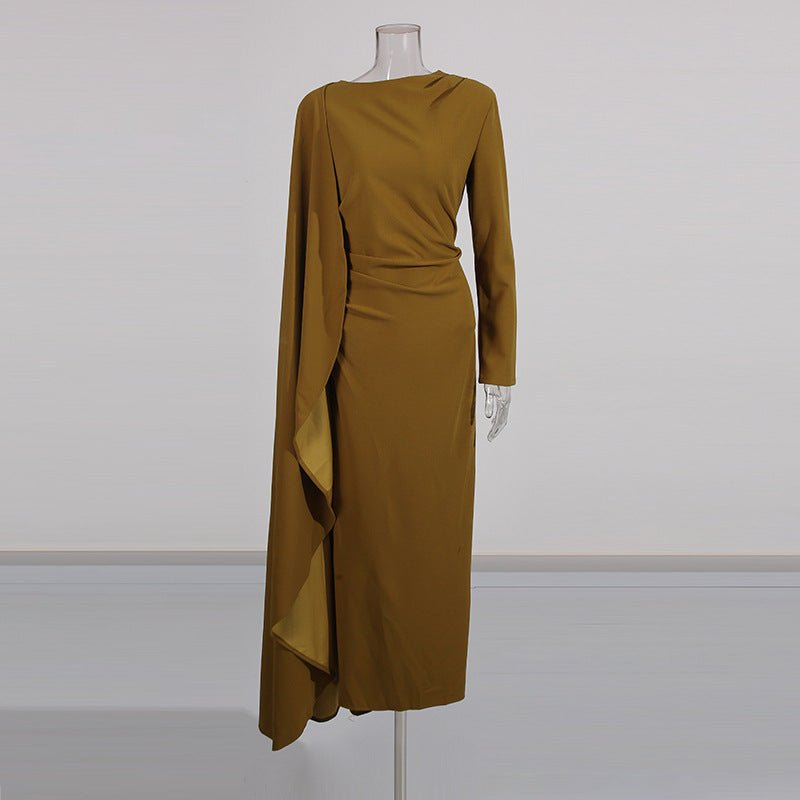Robe Cape Asymétrique avec Fente Dos (MS216)