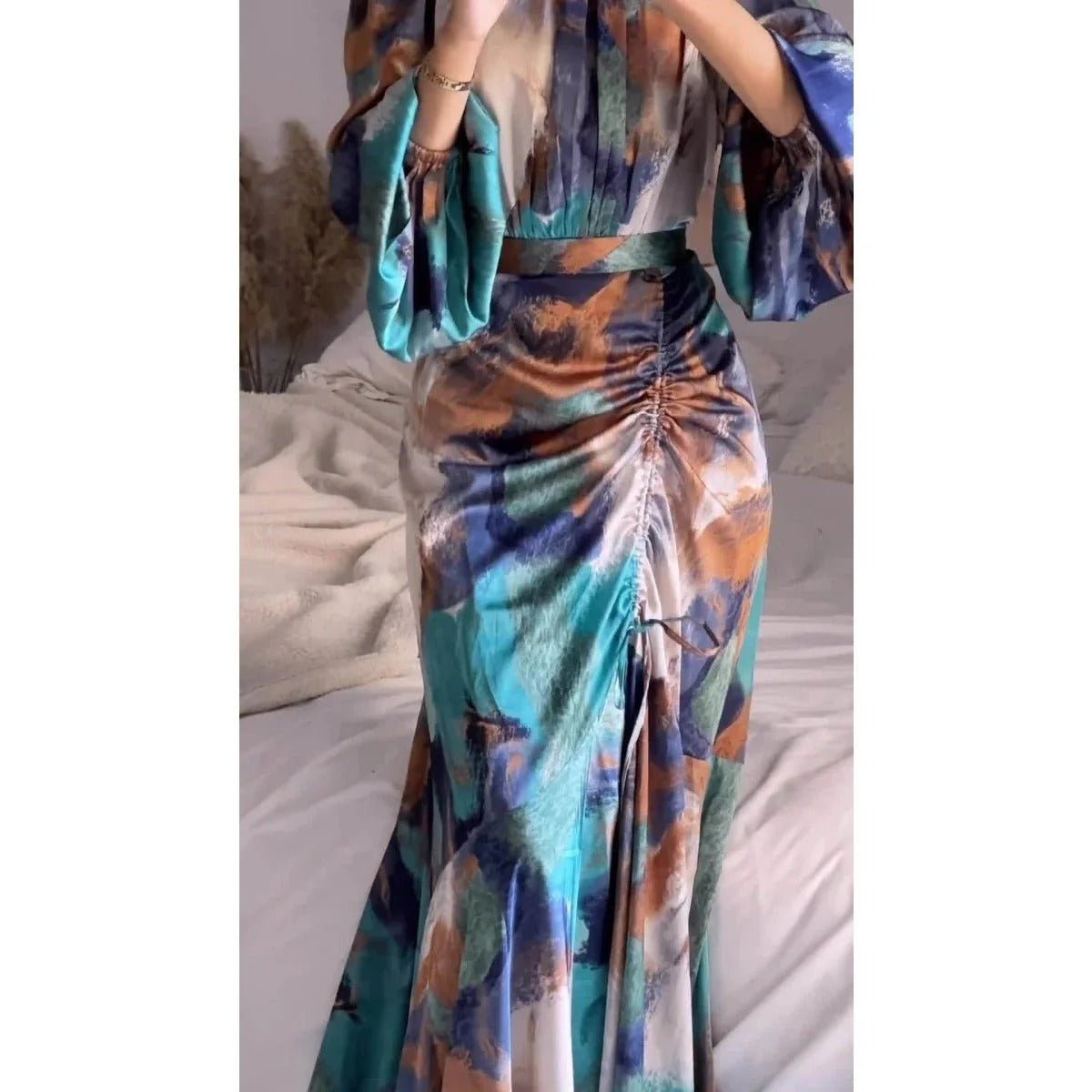 Abaya à Manches Cloche Plissées à Imprimé Exotique (MA166)