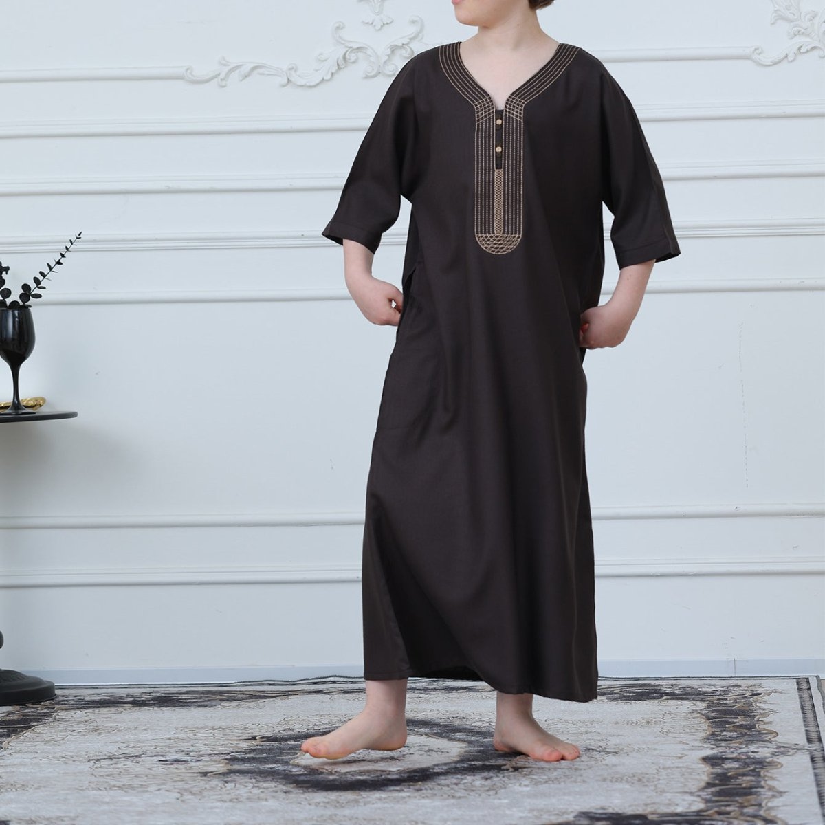 Qamis brodé pour garçon avec poches (MKB023)