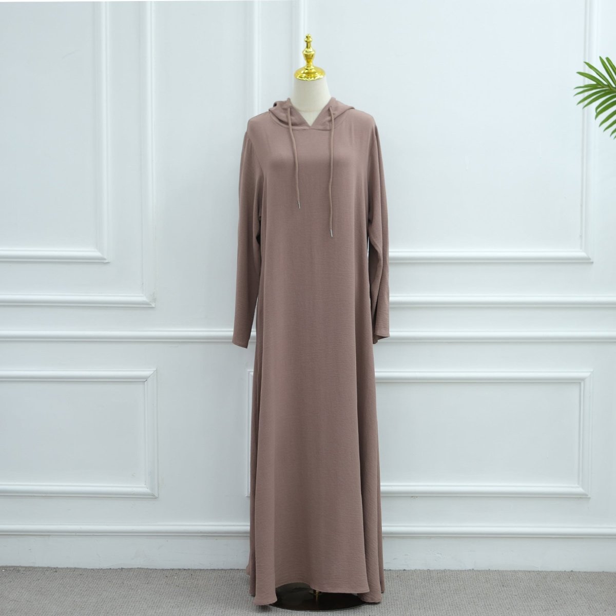 Robe à capuche froissée en soie glacée avec poches (MA393)