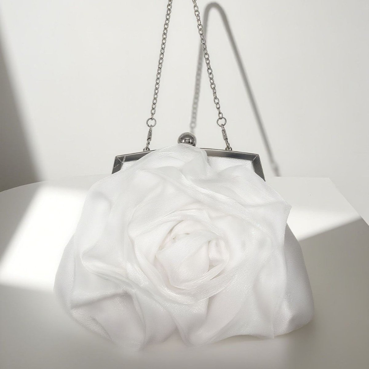 Pochette Cloud à rosette (MAC373)