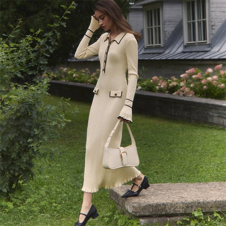 Robe Pull Midi en Maille avec Finitions Volantées de Luxe Française | Robe Pull Midi à Col (MS199)