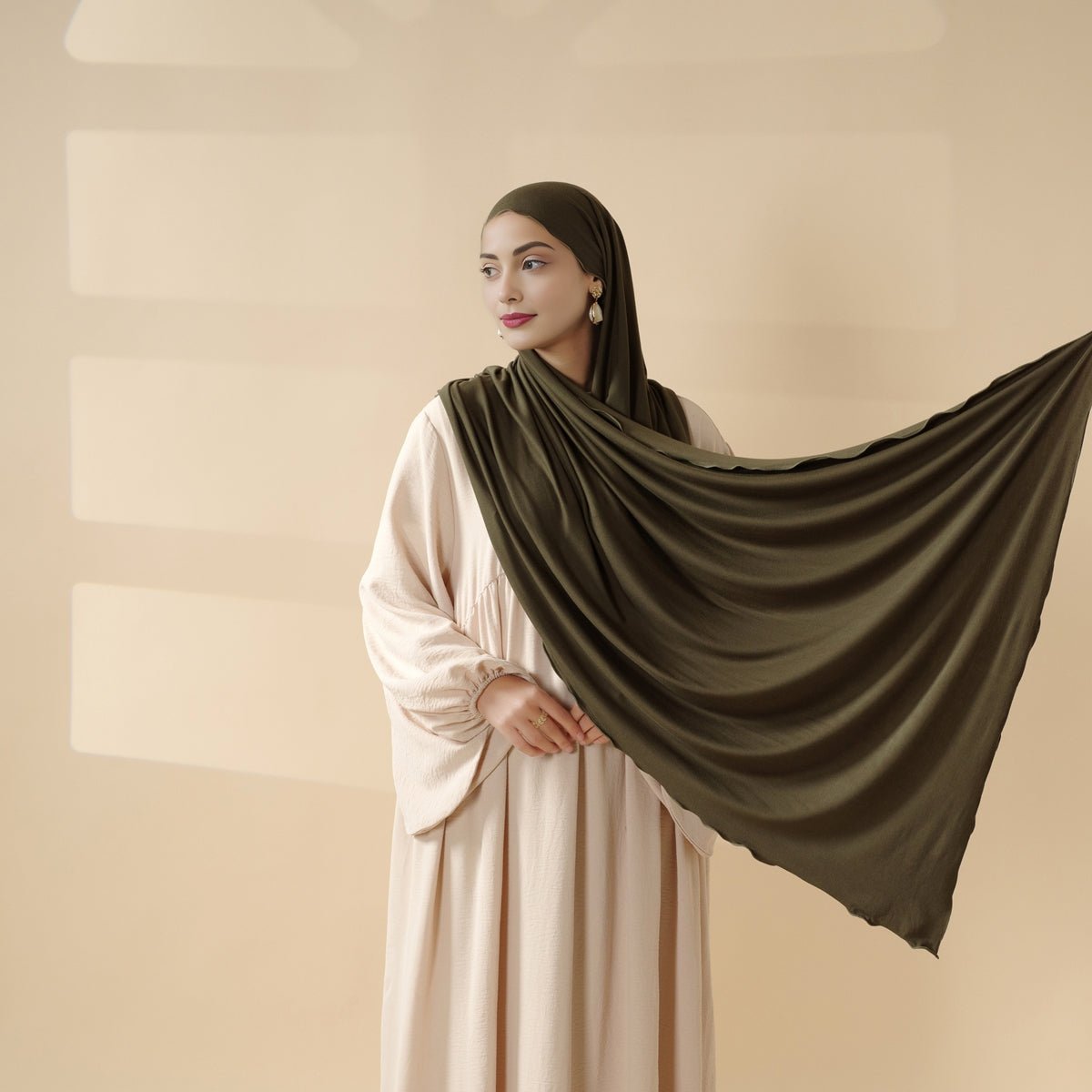 Hijab Parfait pour l'Aïd : Long Foulard en Jersey Modal Premium – Doux, Respirant & Élégant (MH105)