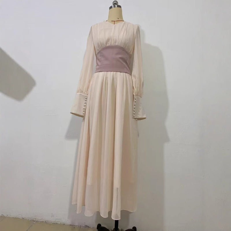 Robe élégante à manches bouffantes ornées de perles, avec taille contrastante (MA297)