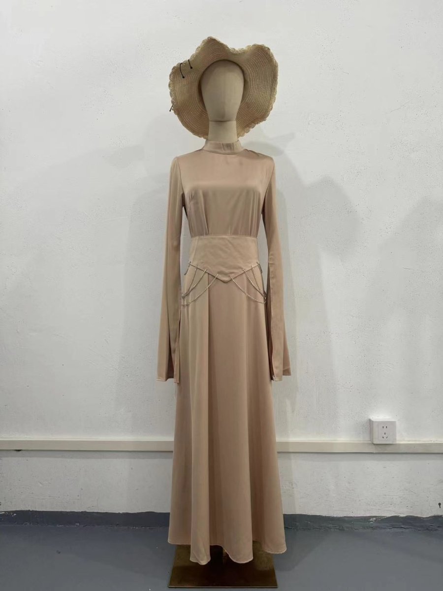 Robe Abaya Satinée Style Cour Élégante Semi-Col Roulé Manches Longues Printemps (MA194)