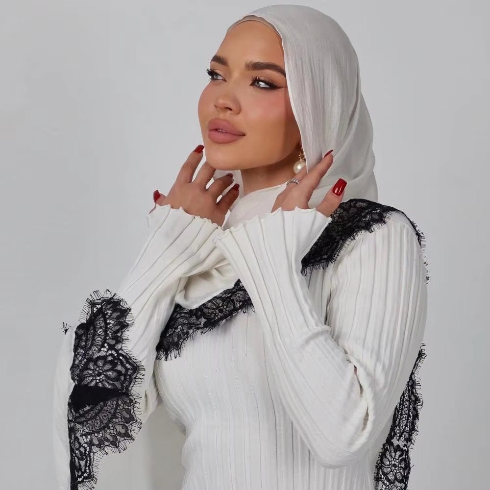Hijab en rayonne avec bordure en dentelle (MH211)