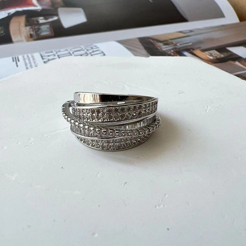 MAC187 Bague Ouverte Multicouche Personnalisée en Cuivre Sertie de Zircons