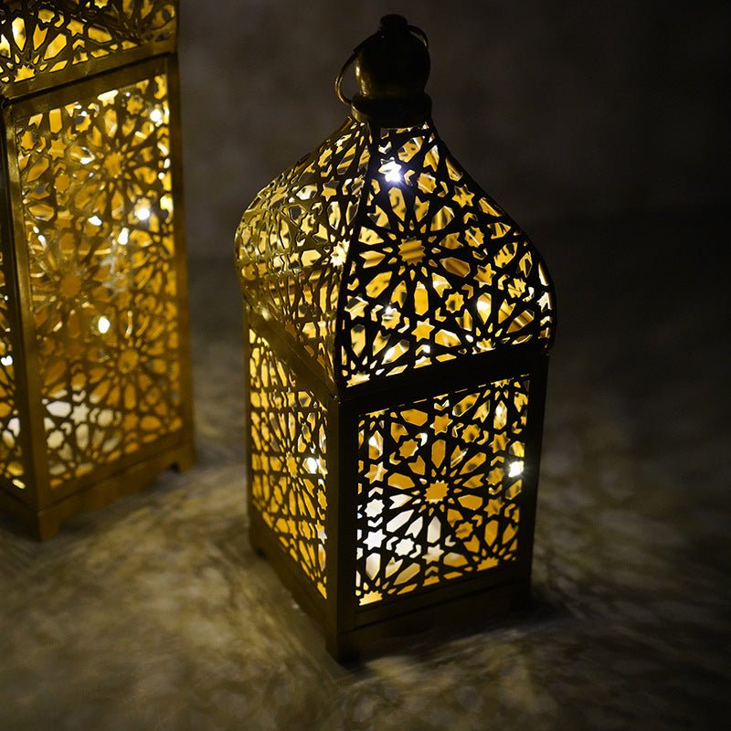 Décor Artisanal de Fête Lanterne Marocaine en Fer Ajouré Ramadan (MAC402)
