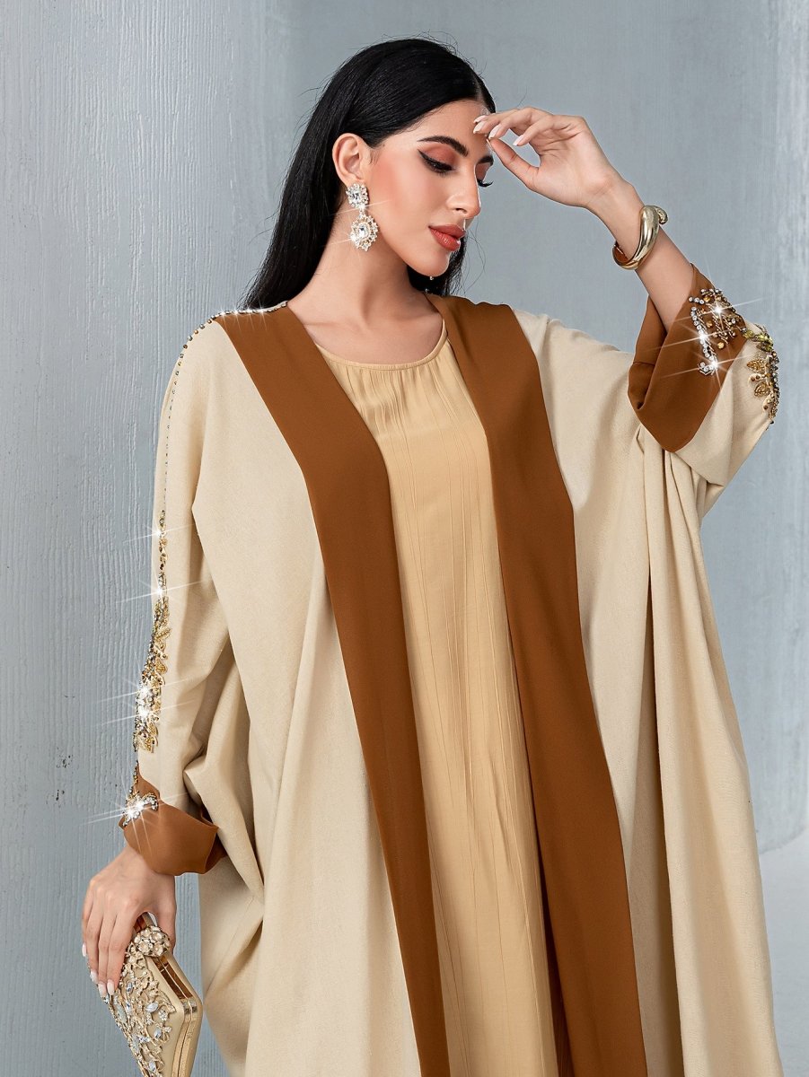 Veste Abaya de Luxe en Perles Rouille pour Mariage et Fêtes Musulmanes, Kaki avec Broderie Dorée Contrastante (MOA158)